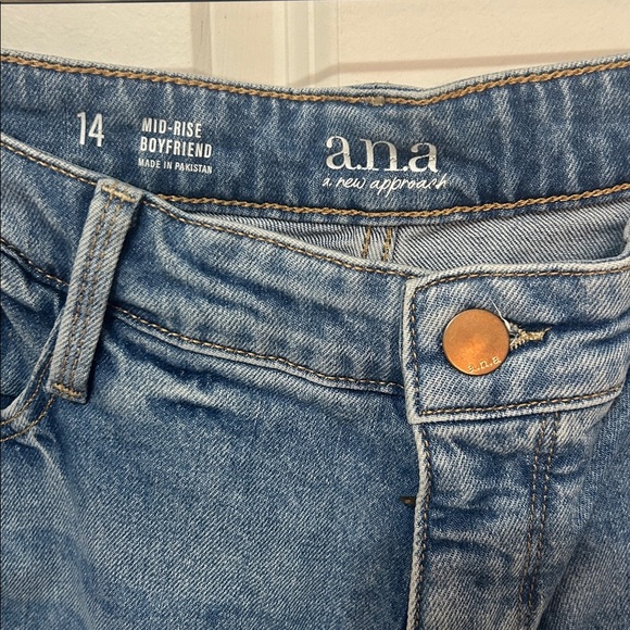 Ana Mid Rise Boyfriend jeans Size 14 inseam 27” - Picture 2 of 5